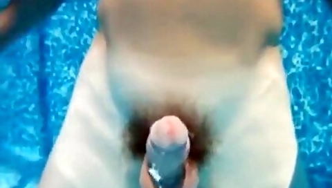 23 Massive Squirts Underwater