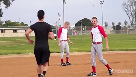[hx][227] Helix Plays Baseball(s)